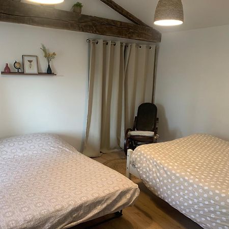 Une Chambre Au Calme En Gatine Deux-Sevrienne Vouhe  エクステリア 写真