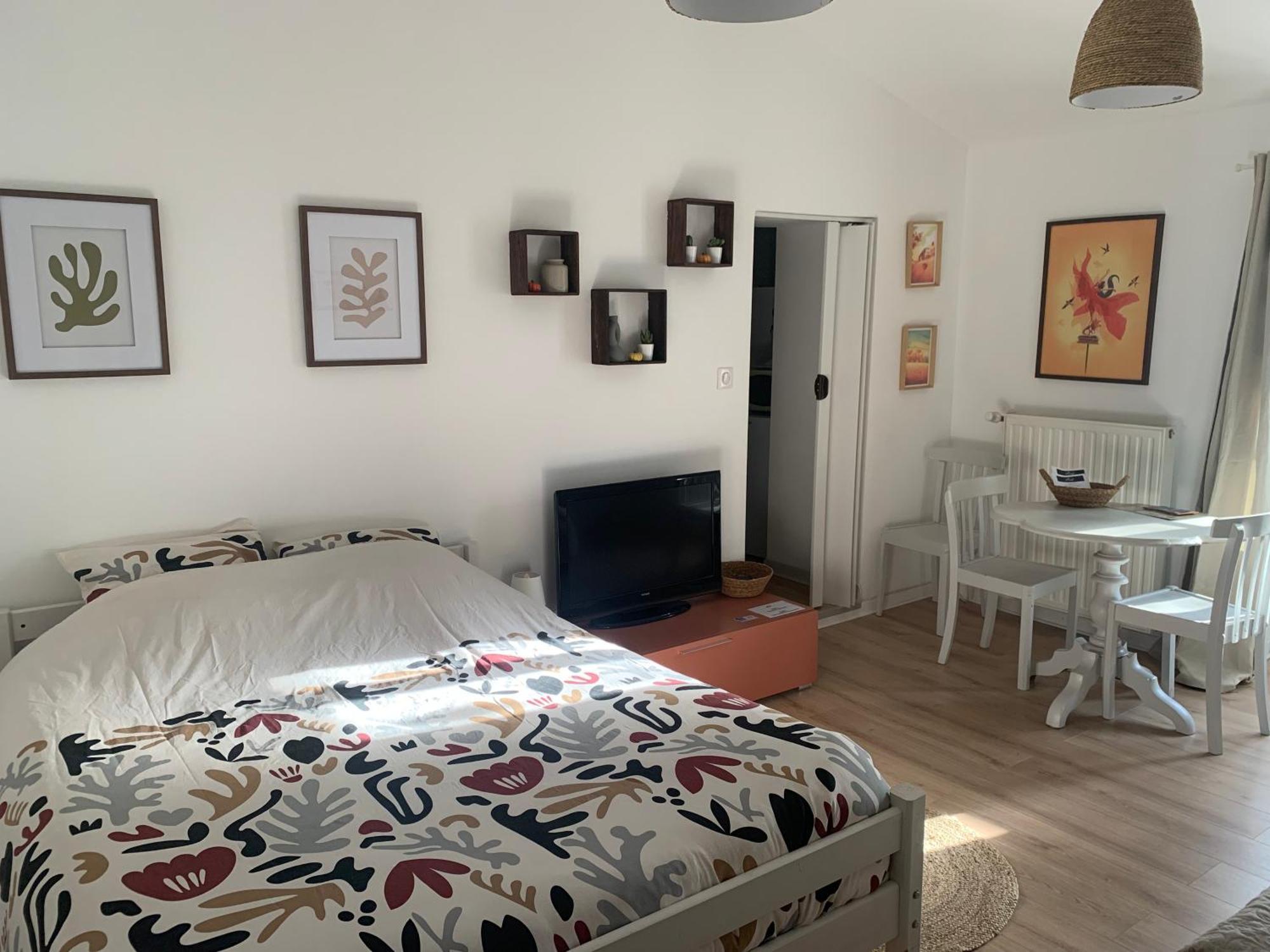 Une Chambre Au Calme En Gatine Deux-Sevrienne Vouhe  エクステリア 写真